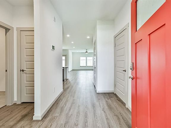 5th image of 28911 Yachting Point Ln