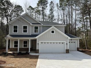 920 Monticello Dr, Pinehurst, NC 28374