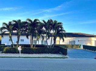 11921 SW 82nd Rd, Miami, FL 33156
