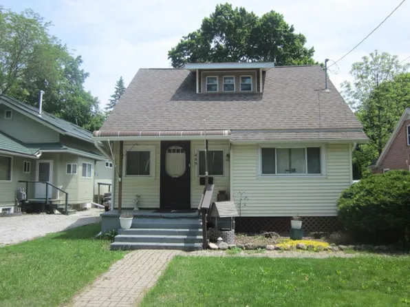 449 Horatio St, Charlotte, MI 48813
