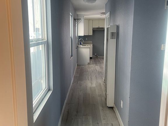 5th image of 400 S Gaffey St #414-1/2
