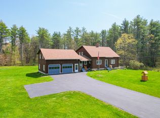 631 Foreside Rd, Topsham, ME 04086