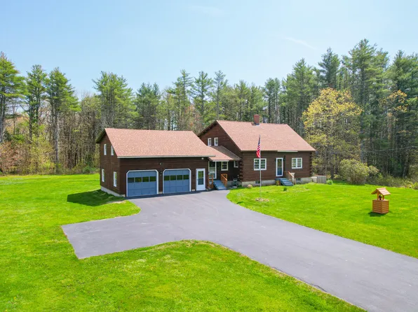 631 Foreside Road, Topsham, ME 04086