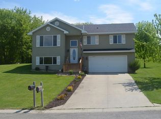 300 7th St SE, Glenwood, MN 56334