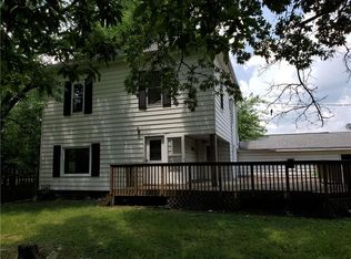 2553 E 330 North Rd, Pana, IL 62557