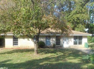 42 Southern Oaks Dr, Little Rock, AR 72209