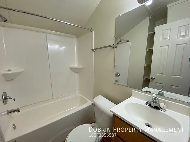 1706 Brookfield St — Photo 9