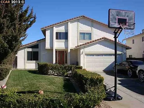 112 Aralia Ct photo 1