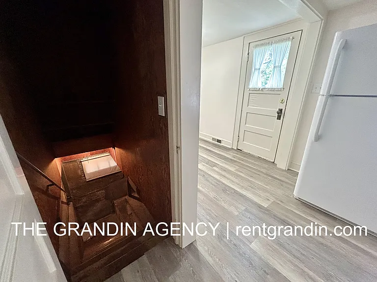 7649 Keaton Dr — Photo 13