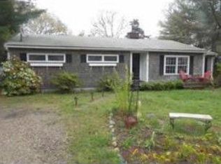 38 Vacation Ln, West Yarmouth, MA 02673