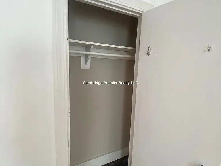 Fairmont St — Photo 19