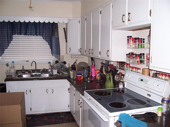 2nd image of 21 Elizabeth St