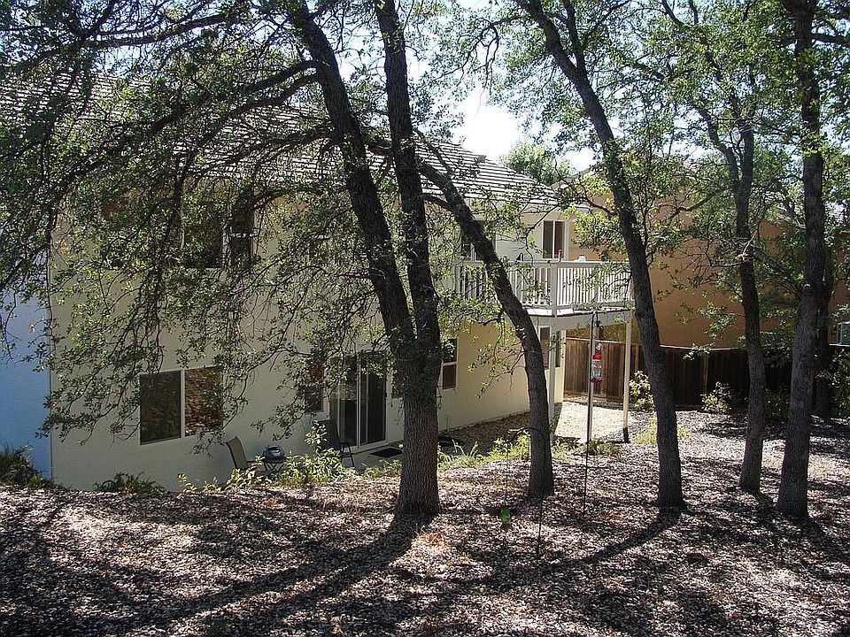 2nd image of 117 Purple Martin Ct