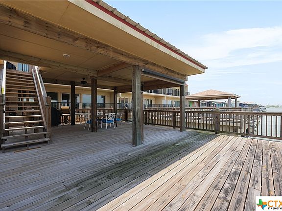 3rd image of 211 S Harbor Dr #203