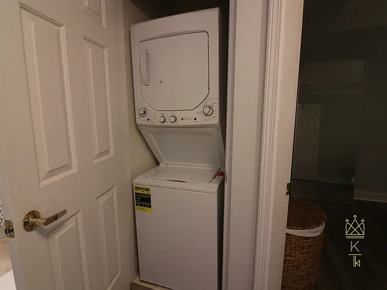 176 Newton St #1 — Photo 13