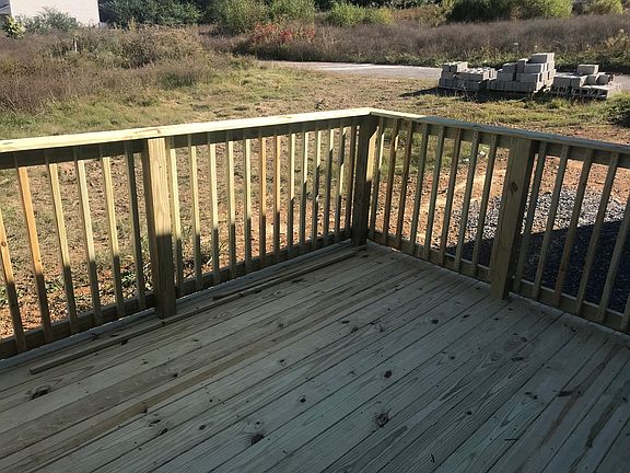 5th image of 104 Madeline Way