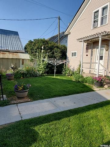1st image of 217 S 8th St