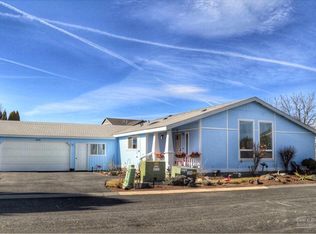 2666 SW Mariposa Loop, Redmond, OR 97756