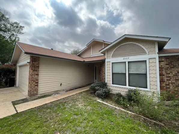 8469 Maple Ridge Dr, San Antonio, TX 78239