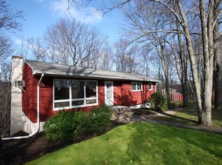 24 Reality Dr, Kinnelon, NJ 07405