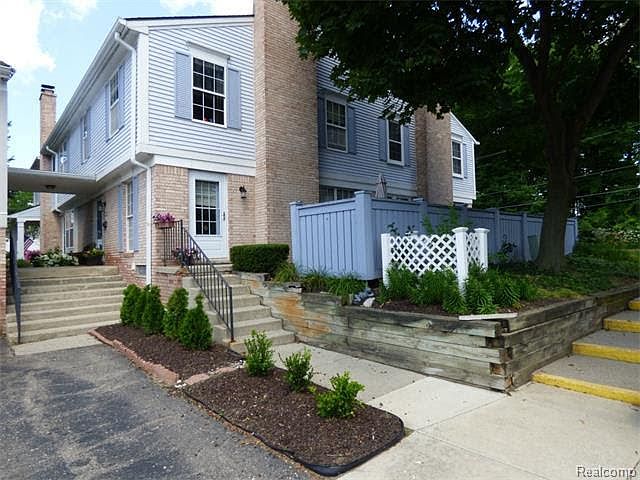 1st image of 20948 Glen Haven Cir E #281