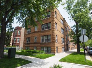 3054 W Berteau Ave #2, Chicago, IL 60618