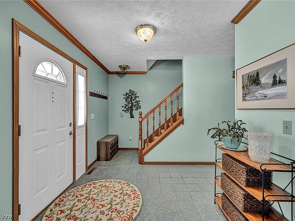 4th image of 9217 Bechtel Rd