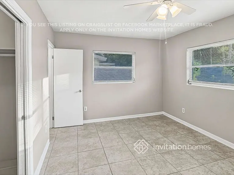 12160 Croft Dr — Photo 10
