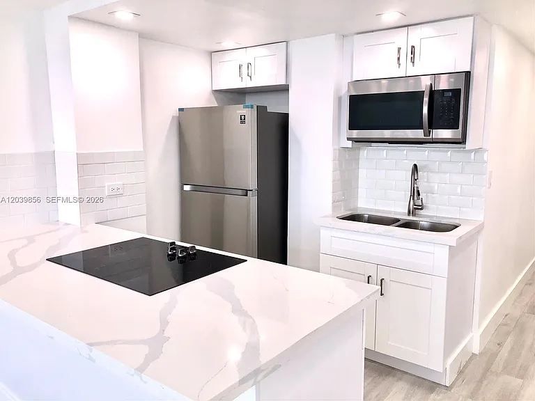 905 Brickell Bay Dr #2029 — Photo 23