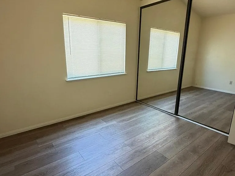 23890 Hazelwood Dr — Photo 5