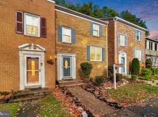 8320 Moline Pl, Springfield, VA 22153