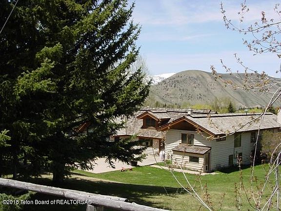 3rd image of 540 Cache Creek Dr