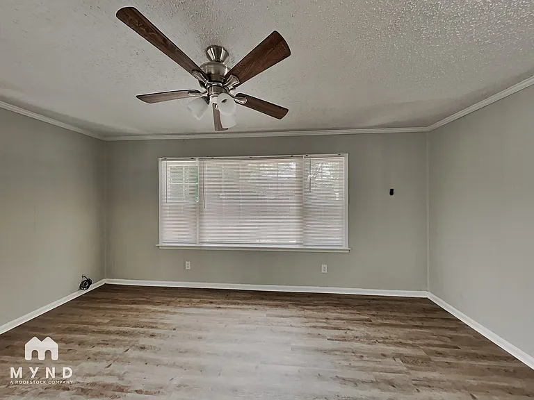1587 Pintail Rd — Photo 8