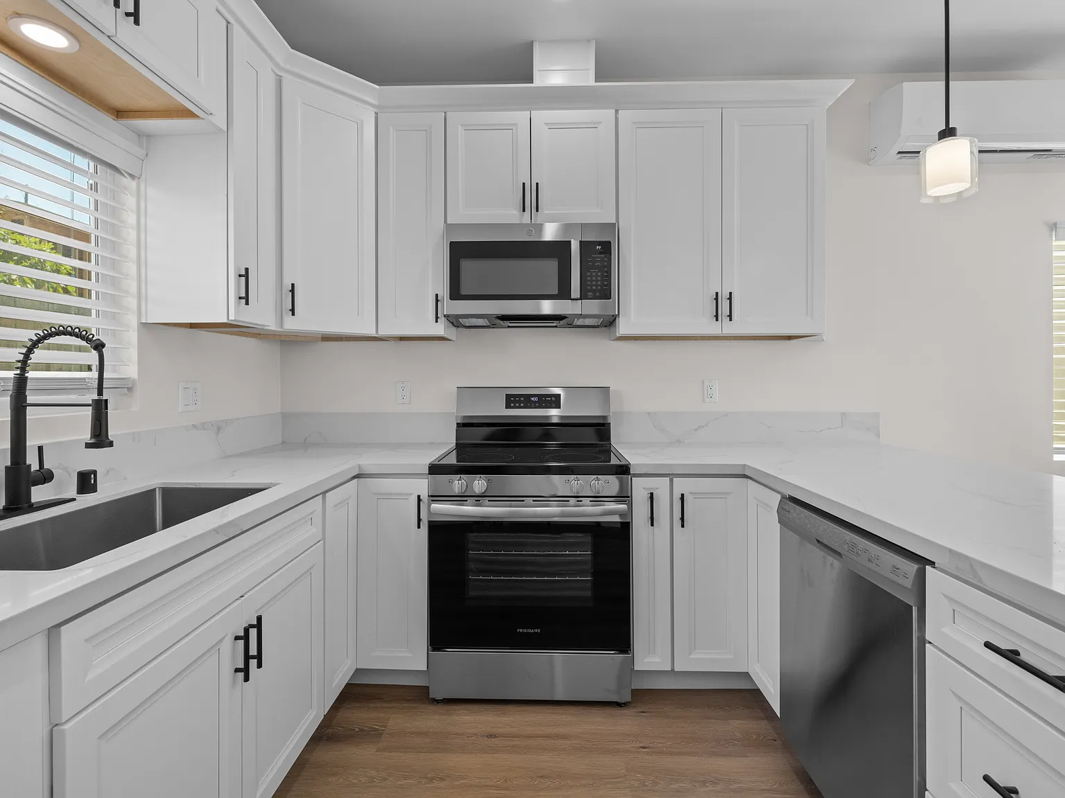 4768-70 College Ave - ADU — Photo 4