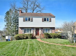2016 Worcester Dr, Pittsburgh, PA