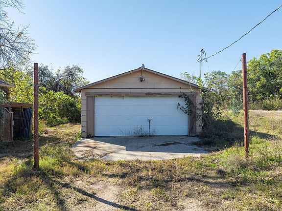 5th image of 5015 Maufrais Ln