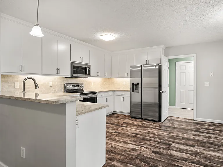 2099 Yacht Club Rd — Photo 15