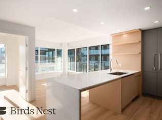 5593 No 3 Rd #407, Richmond, BC V6X 2B2