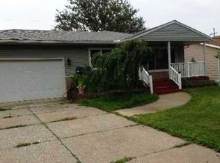 5769 Wengler Dr, Brookpark, OH 44142