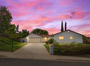 645 Rainbow Pl, Escondido, CA 92027