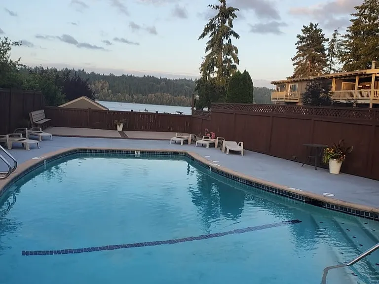 4050 W Lake Sammamish Pkwy NE #204 — Photo 8