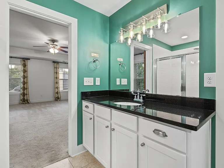 1455 Reynolds Dr — Photo 47