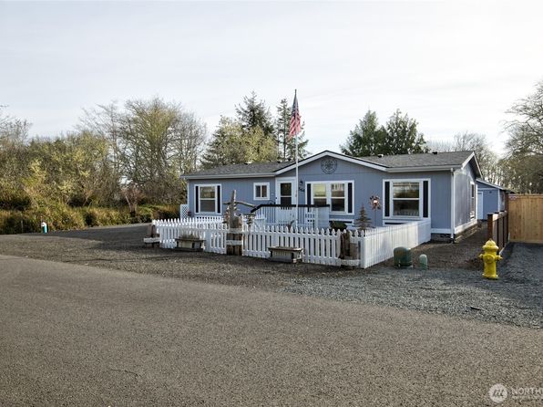 564 Chenois Avenue NE, Ocean Shores, WA 98569