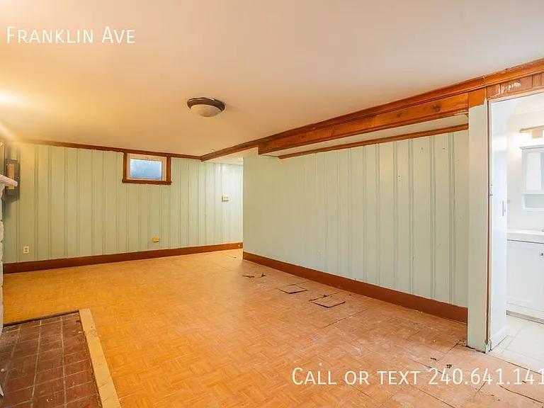 8 Franklin Ave — Photo 24
