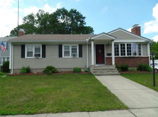 904 Westfield Ave, Bridgeport, CT 06606