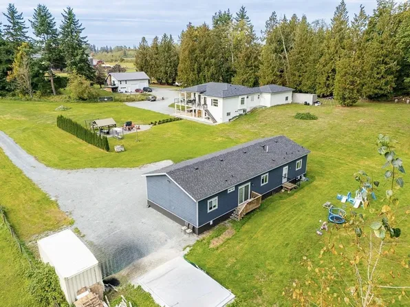 934 248th St, Langley, BC V4W 2G1