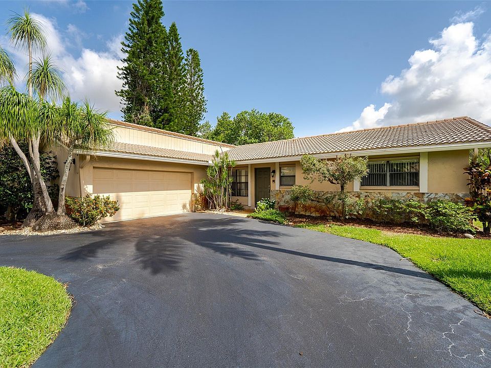 1st image of 10073 NW 7th Court