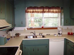 6271 Lake Charlene Dr, Pensacola, FL 32506