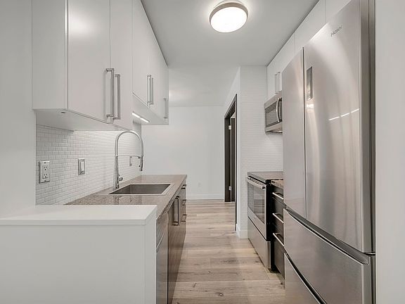2nd image of 170 E 3rd St #302