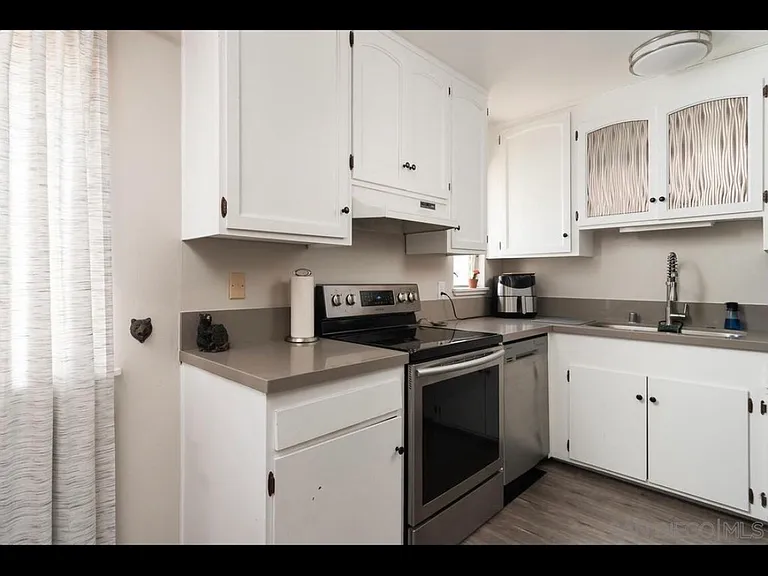 4560 Maple Ave #223 — Photo 19